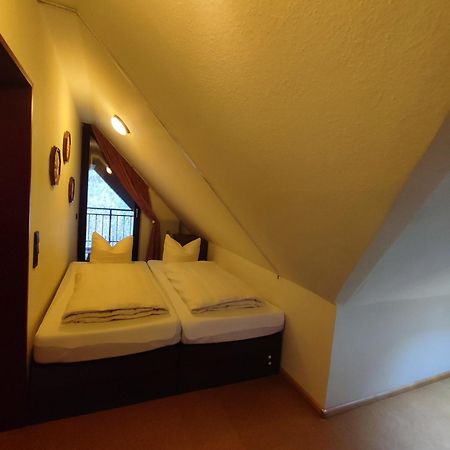 Panorama Oase Ferienwohnung Mit Blick Auf Mosel Und Reichsburg Кохем Экстерьер фото